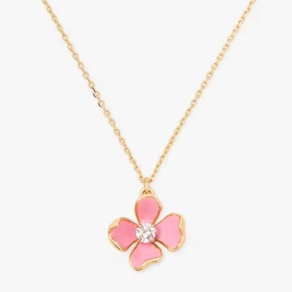 🩷▪️Kate Spade▪️ Freshly Picked Flower Mini Pendant  Necklace, Pink NWT ✨️🌸